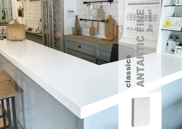 Placas resinas para recubrimientos en bares y restaurantes